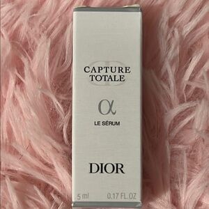 Dior Capture Totale Le Sérum NWT